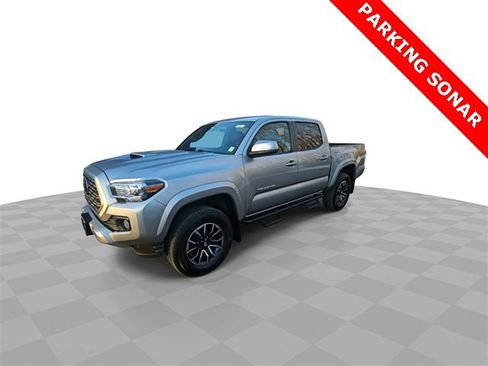 Used 2022 Toyota Tacoma TRD Sport image 4
