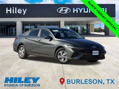 New 2026 Hyundai Elantra SE w/ Cargo Package