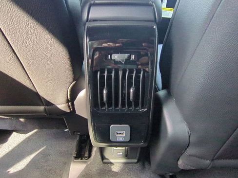 New 2026 Jeep Compass Latitude image 28