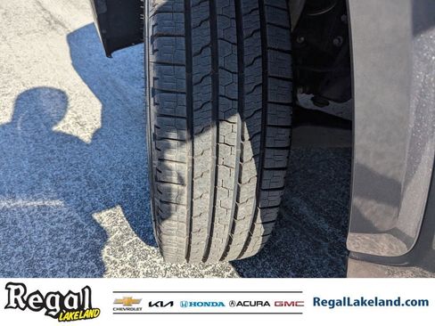 Used 2023 Toyota Tundra Limited image 32