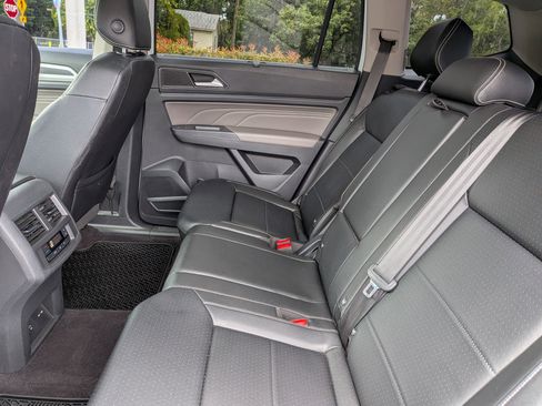 Used 2021 Volkswagen Atlas SEL R-Line FWD image 16