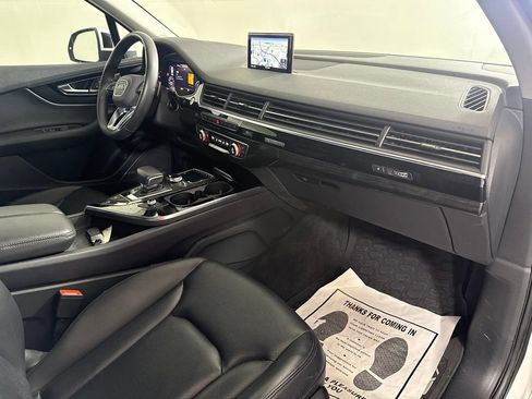Used 2019 Audi Q7 3.0T Premium Plus w/ Premium Plus Package AWD/4WD image 28