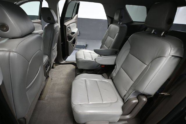 Used 2018 Chevrolet Traverse LT AWD/4WD image 30