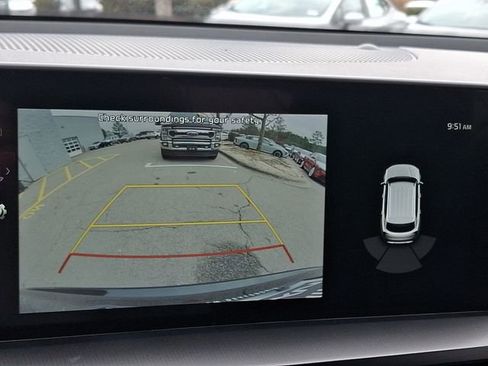 Used 2024 Kia Telluride S image 19