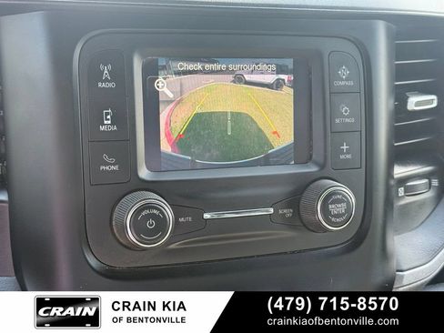 Used 2024 RAM 2500 Tradesman w/ Chrome Appearance Group AWD/4WD image 16