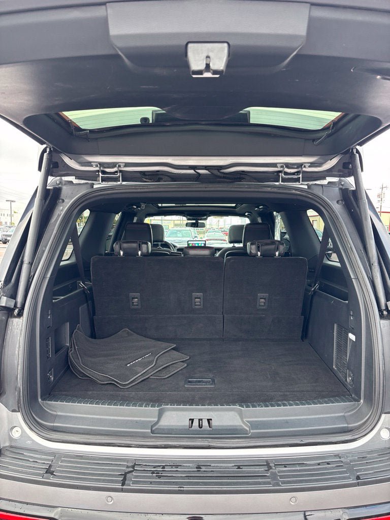 Used 2024 Ford Expedition Max Limited AWD/4WD image 33