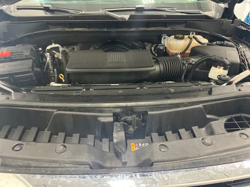 Certified 2023 GMC Yukon XL SLT image 17