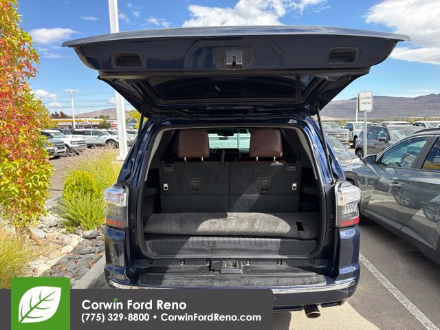Used 2016 Toyota 4Runner Limited AWD/4WD image 5