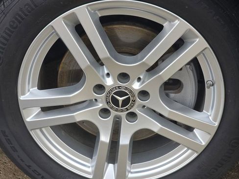 Certified 2021 Mercedes-Benz GLA 250 4MATIC image 11