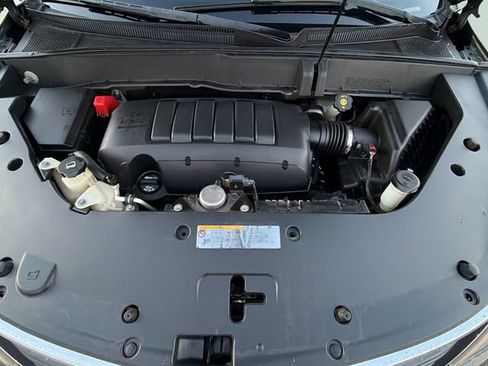 Used 2016 Chevrolet Traverse LS FWD image 28