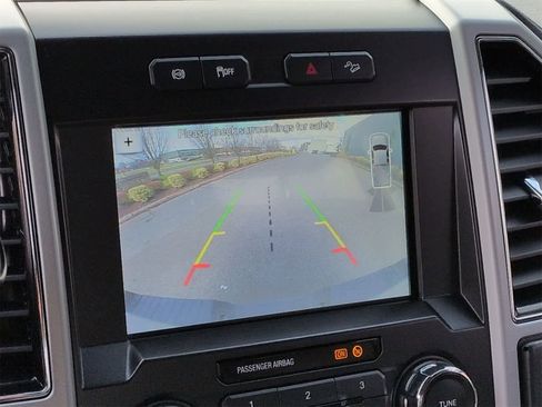 Used 2019 Ford F350 Lariat image 28