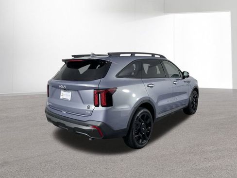 Used 2024 Kia Sorento SX AWD/4WD image 13