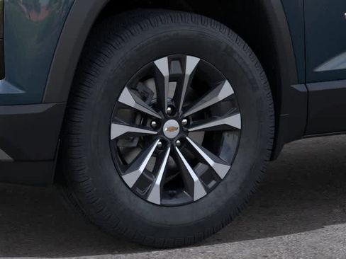 New 2026 Chevrolet Equinox LT image 9