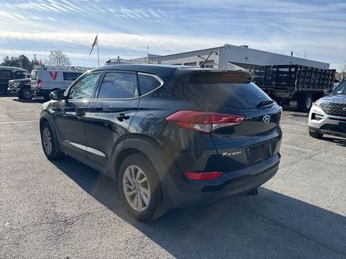 Used 2018 Hyundai Tucson SE image 6