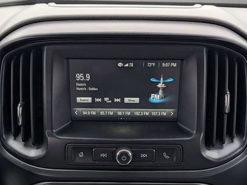 Used 2017 GMC Canyon 2WD Crew Cab w/ Convenience Package image 19