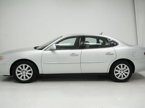 Used 2009 Buick LaCrosse CX FWD image 7