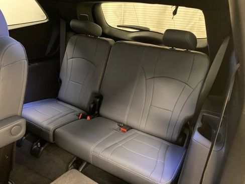 Certified 2022 Buick Enclave Essence w/ Experience Buick Package image 21