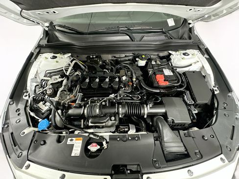 Used 2022 Honda Accord Sport image 30