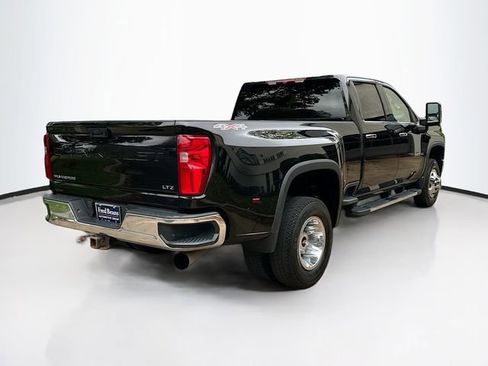 Used 2023 Chevrolet Silverado 3500 LTZ w/ Gooseneck/5TH Wheel Package image 7
