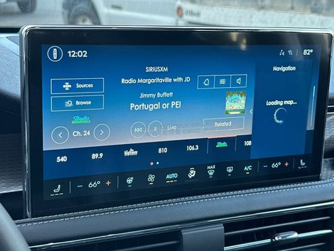 New 2025 Lincoln Corsair Reserve w/ Equipment Group 202A image 17