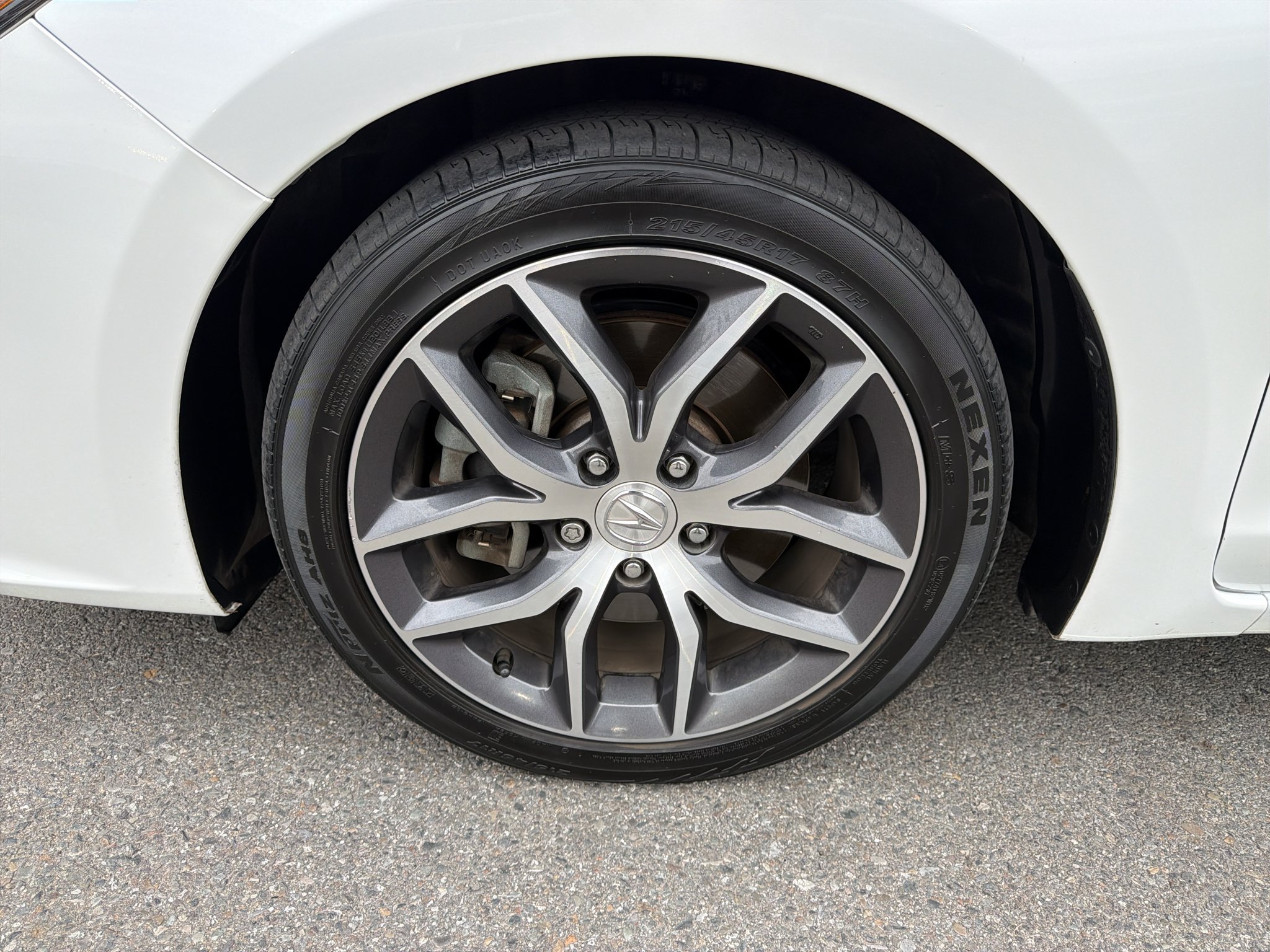 Used 2019 Acura ILX FWD image 8