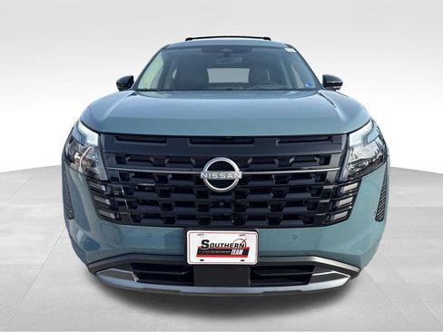 New 2026 Nissan Pathfinder Platinum image 9
