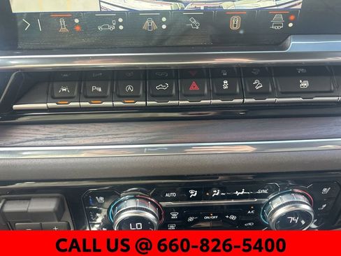 Used 2024 GMC Sierra 1500 SLT w/ SLT Premium Plus Package image 30