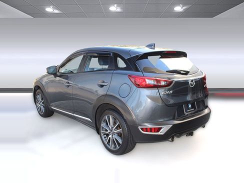 Used 2017 MAZDA CX-3 Touring image 3