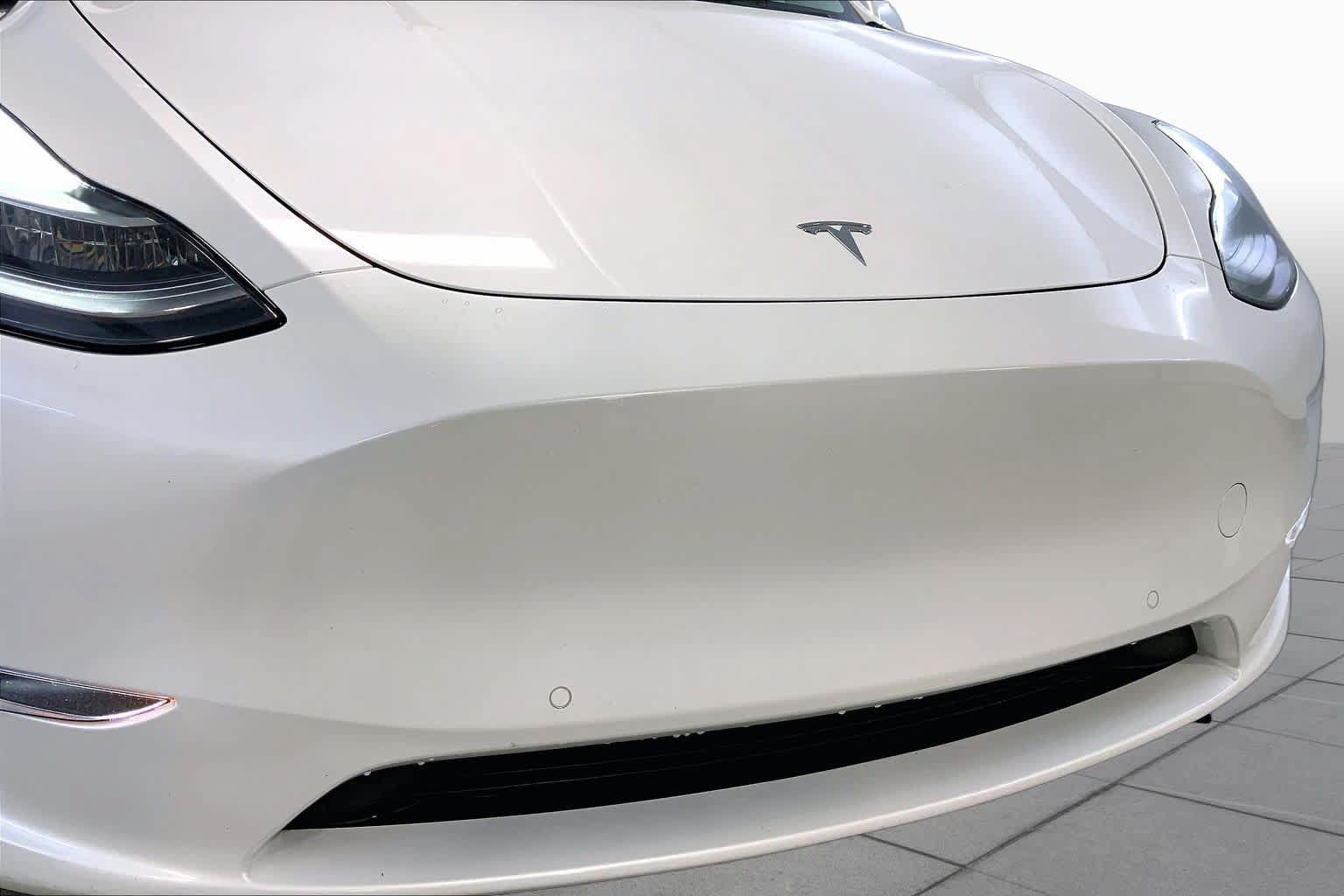 Used 2022 Tesla Model Y Long Range AWD/4WD image 31