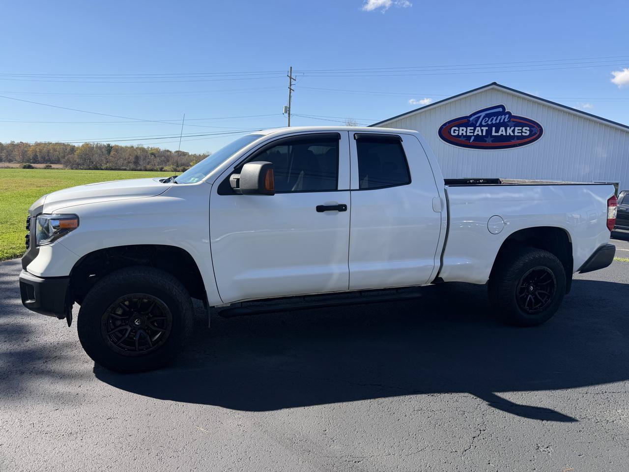 Used 2018 Toyota Tundra SR AWD/4WD image 8