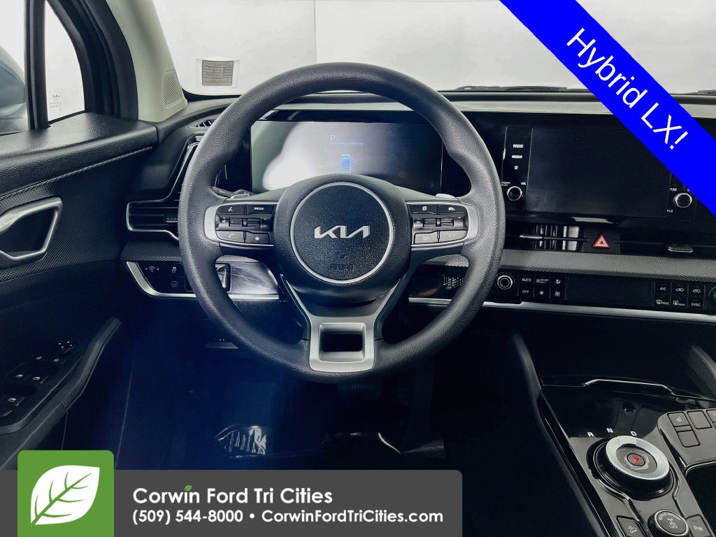 Used 2024 Kia Sportage LX AWD/4WD image 23