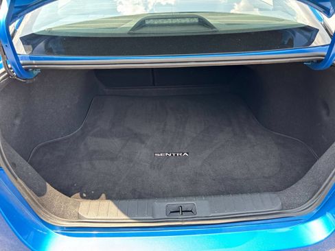 Used 2025 Nissan Sentra SV FWD image 27