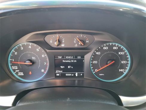 Used 2021 Chevrolet Traverse LS image 4