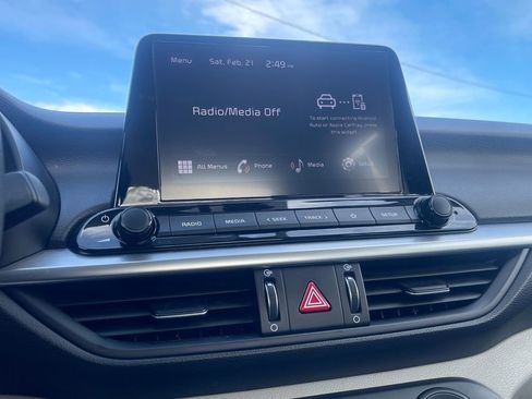 Used 2022 Kia Forte LXS image 22