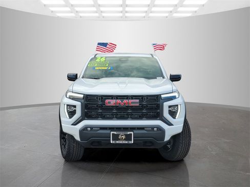New 2026 GMC Canyon Elevation w/ Convenience Package image 2