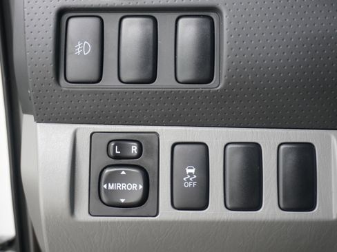 Used 2012 Toyota Tacoma PreRunner w/ SR5 Pkg RWD image 21