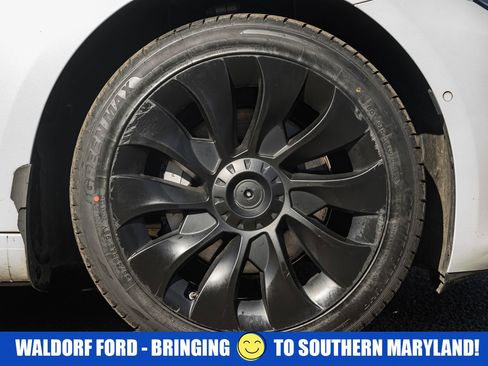 Used 2018 Tesla Model 3 image 17