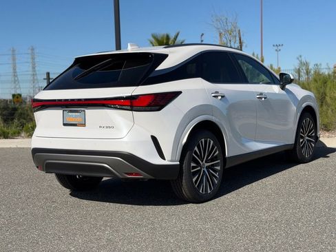 Used 2024 Lexus RX 350 Premium w/ Accessory Package (Z1) image 8