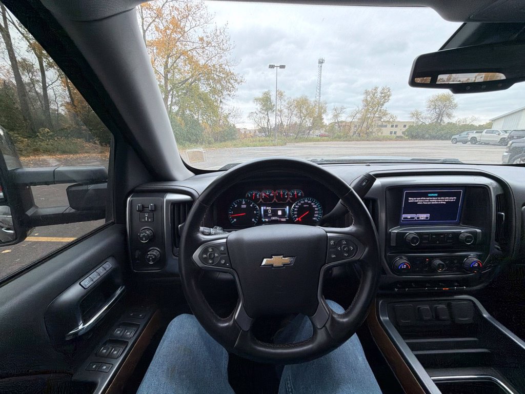 Used 2017 Chevrolet Silverado 1500 LTZ w/ LTZ Plus Package AWD/4WD image 18