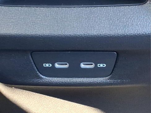 New 2026 Volkswagen Tiguan SE R-Line image 13