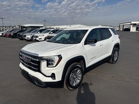 Used 2025 GMC Terrain Elevation image 8