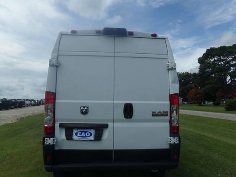 Used 2019 RAM ProMaster 2500 image 5