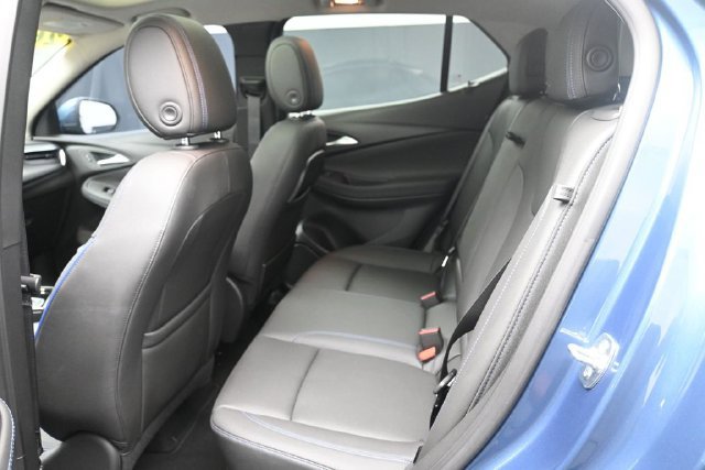 Used 2026 Buick Encore GX Sport Touring w/ Comfort Package FWD image 21