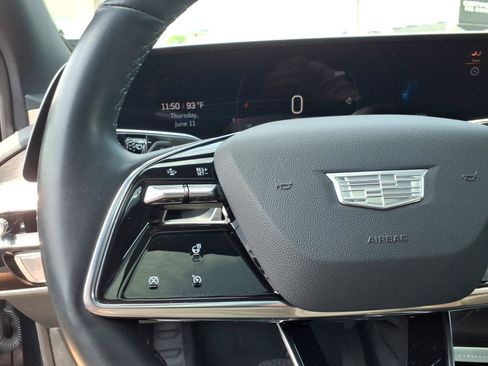 Certified 2024 Cadillac Lyriq Luxury AWD/4WD image 24