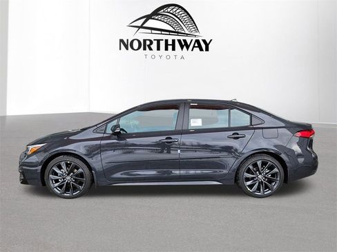 New 2026 Toyota Corolla SE image 5