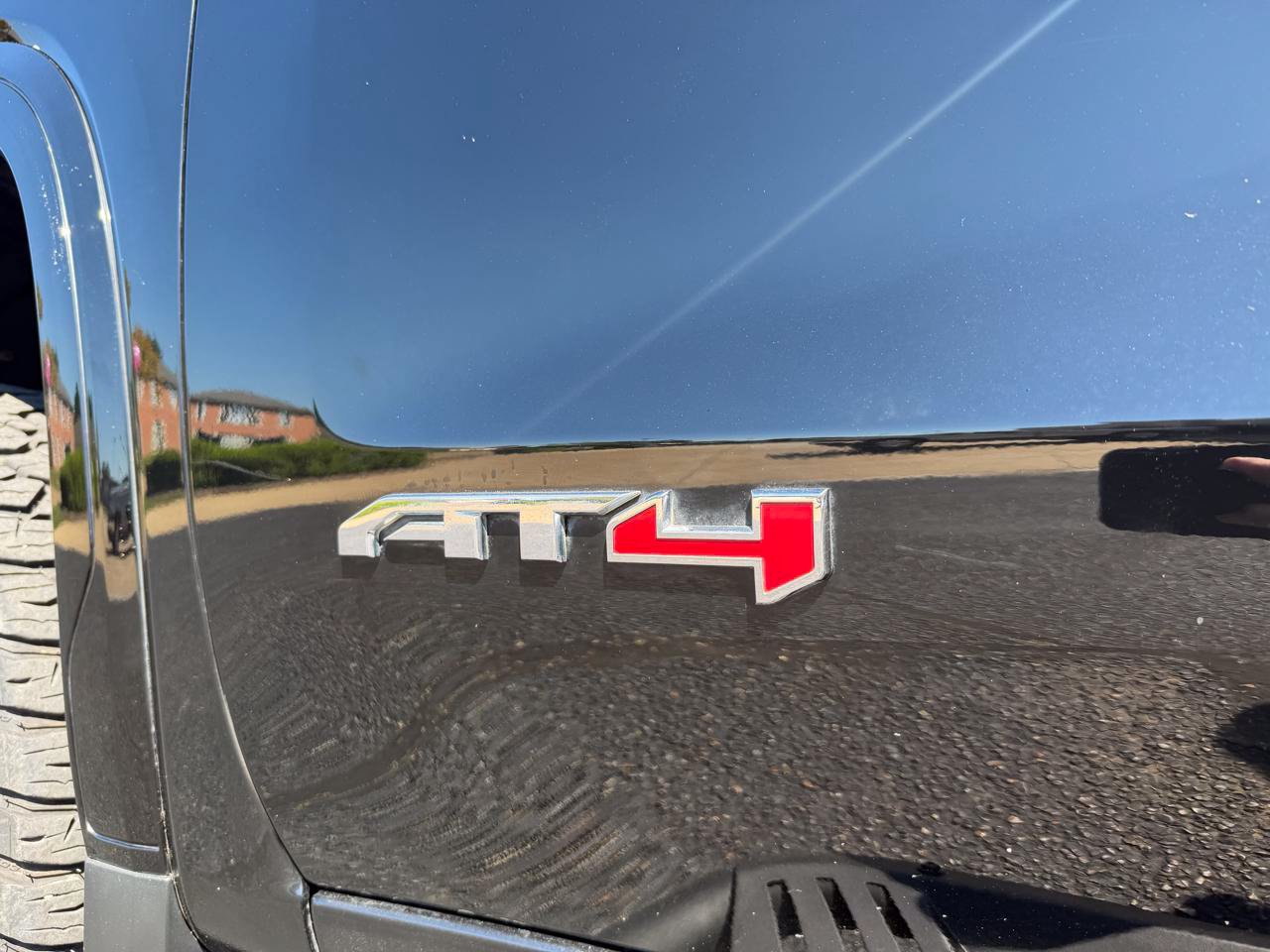 Used 2019 GMC Sierra 1500 AT4 w/ AT4 Premium Package AWD/4WD image 8