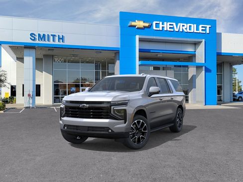 New 2026 Chevrolet Suburban RST w/ Comfort Package AWD/4WD image 32