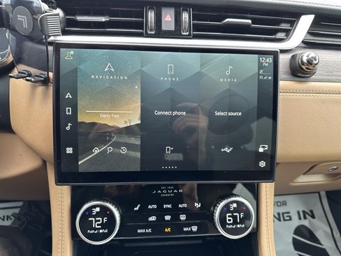 Used 2021 Jaguar F-PACE S image 25