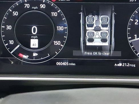 Used 2018 Land Rover Range Rover Sport HSE Dynamic image 19