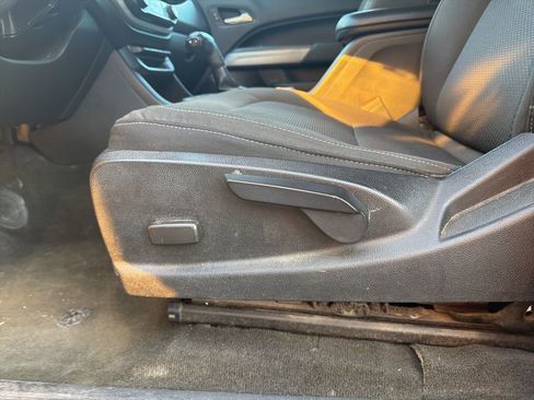 Used 2018 Chevrolet Colorado LT w/ LT Convenience Package image 23